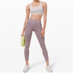 Lululemon size 8 Fast and Free HR 25" Ice dye
Leggings in Violet Verbena